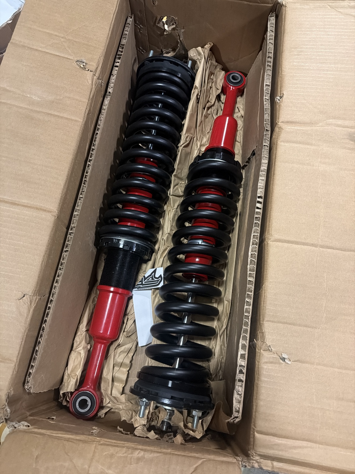 Open Box Special: FAPO Front 3-3.5 in Lift Struts for Toyota Tundra 2007-2021 PA165611 2PCS